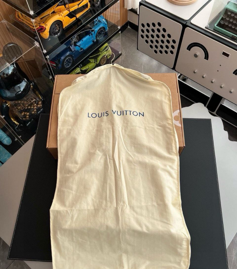 Louis Vuitton packaging jpg5